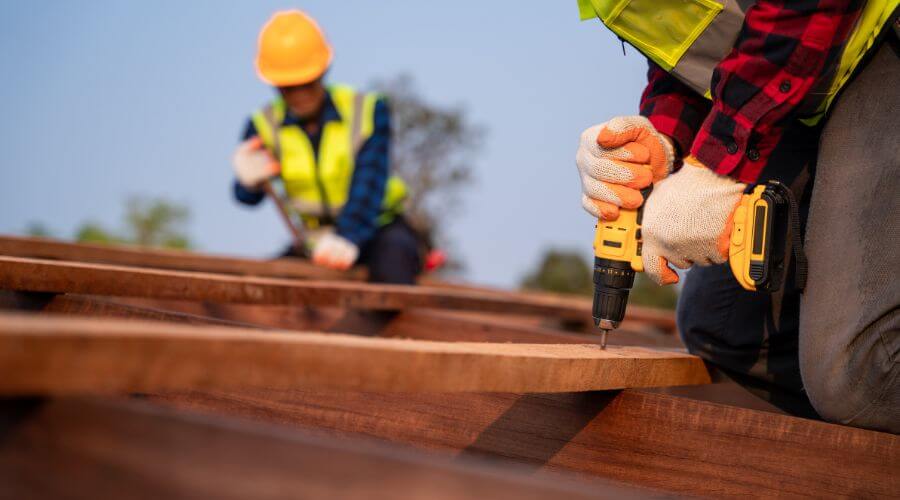 Expert Emergency Roof Repairs services in Cobden, IL